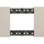 Placca Living Now 3 moduli BTicino KA4803KM